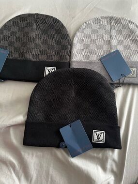 Louis Vuitton Two-Tone Knit Beanies in Black and Gray